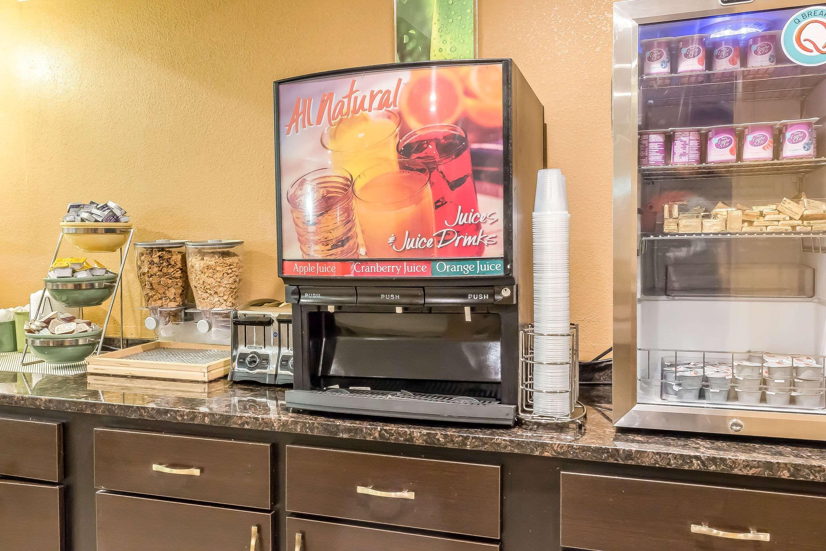 Red Carpet Inn Philadelphia Airport Lester Экстерьер фото