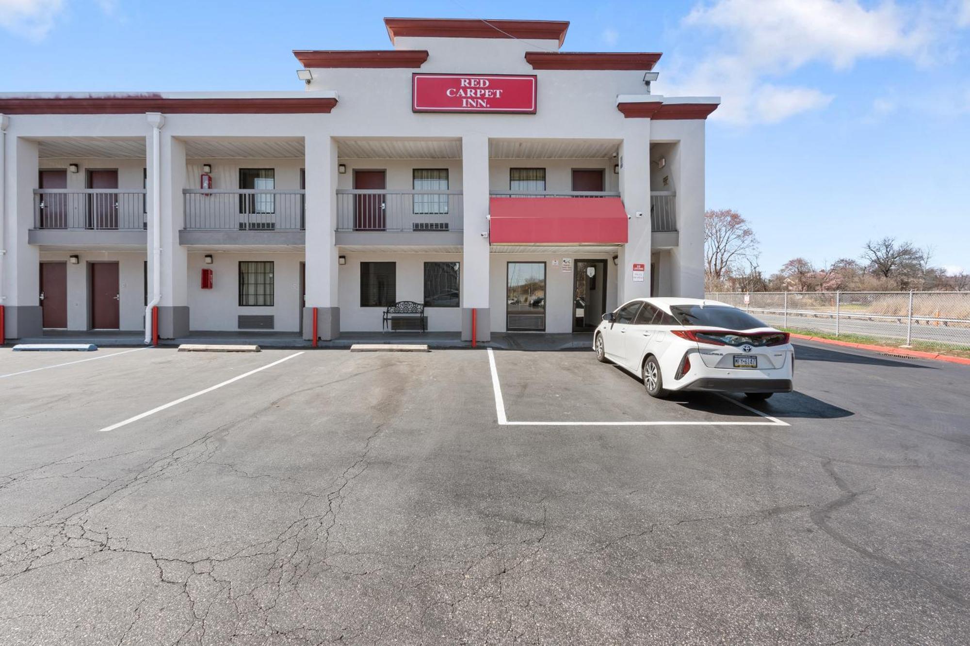 Red Carpet Inn Philadelphia Airport Lester Экстерьер фото